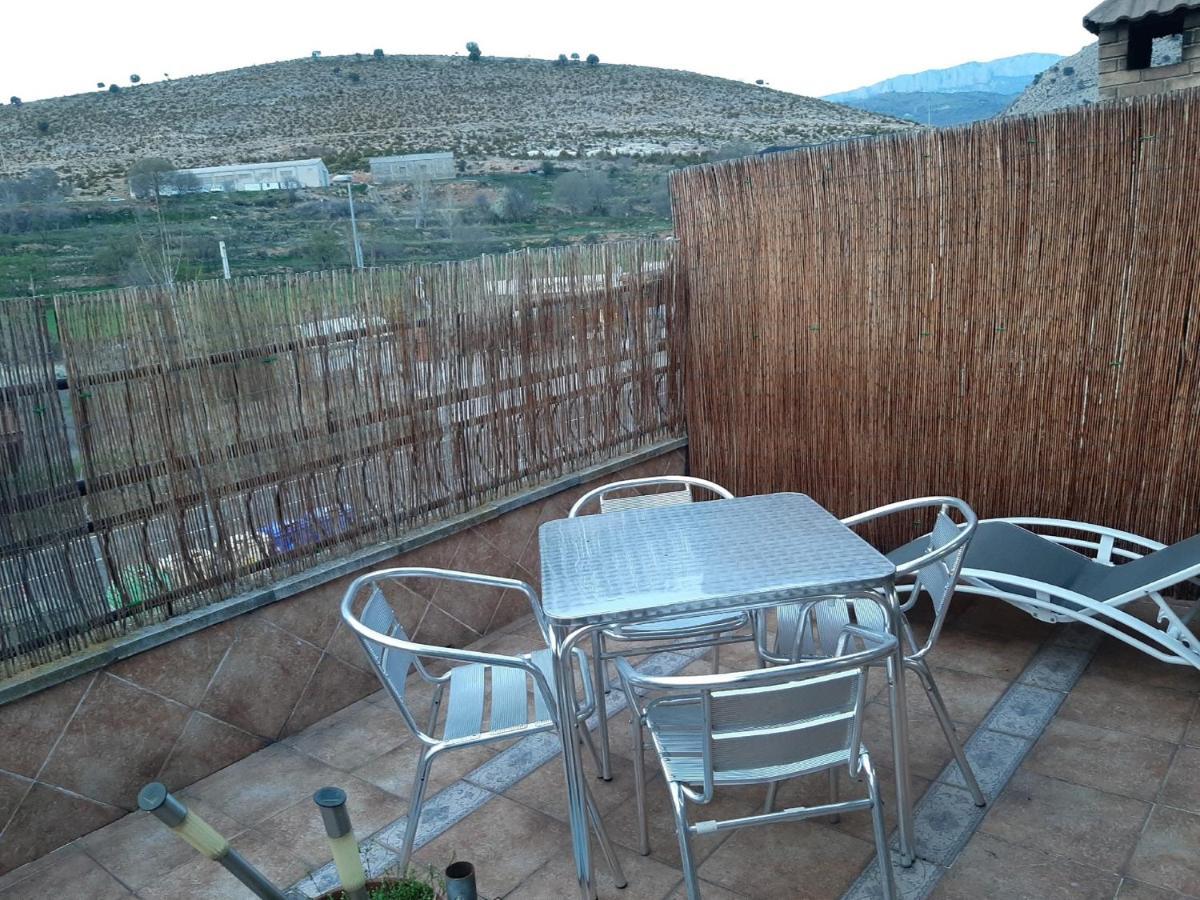 Hostal Escarla Aren Εξωτερικό φωτογραφία
